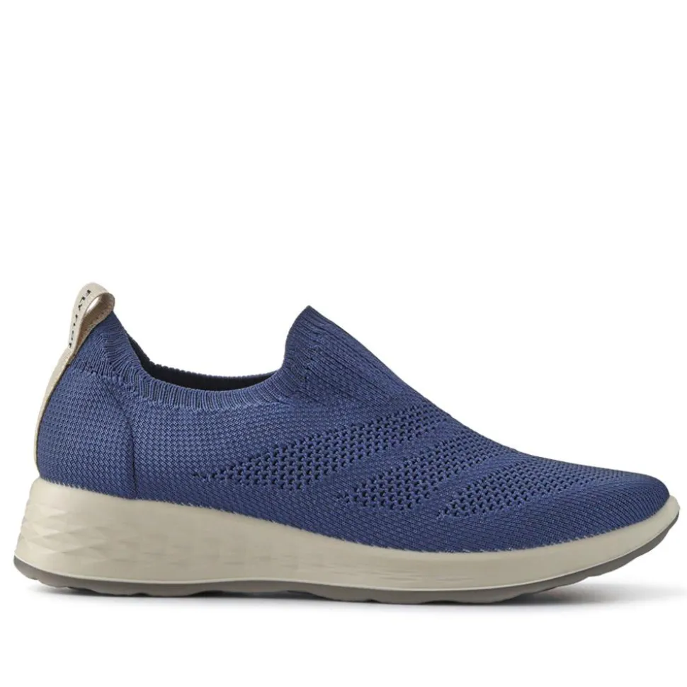 Fly Flot Self Moulding Slip On Trainers - Blue