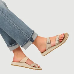 Fly Flot Toe Post Sandals - Beige