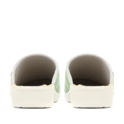Fly Flot Wide Fit Anatomic Clogs - Green