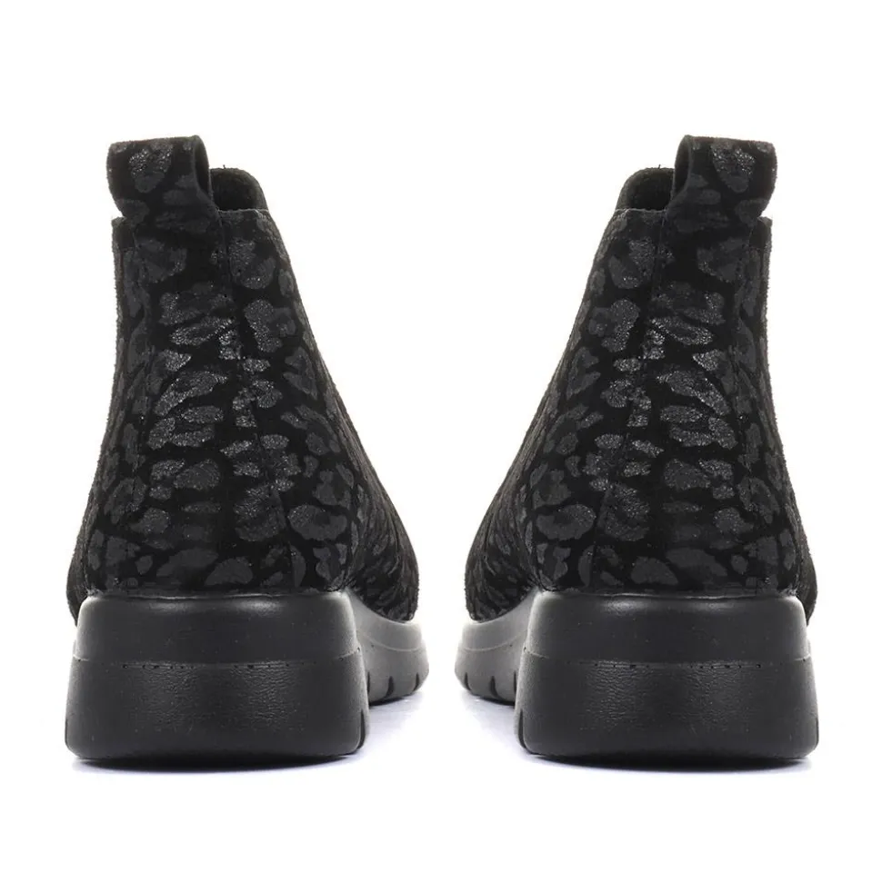 Fly Flot Wide Fit Leopard Print Chelsea Boots - Black Multi