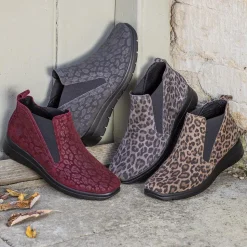 Fly Flot Wide Fit Leopard Print Chelsea Boots - Grey Leopard
