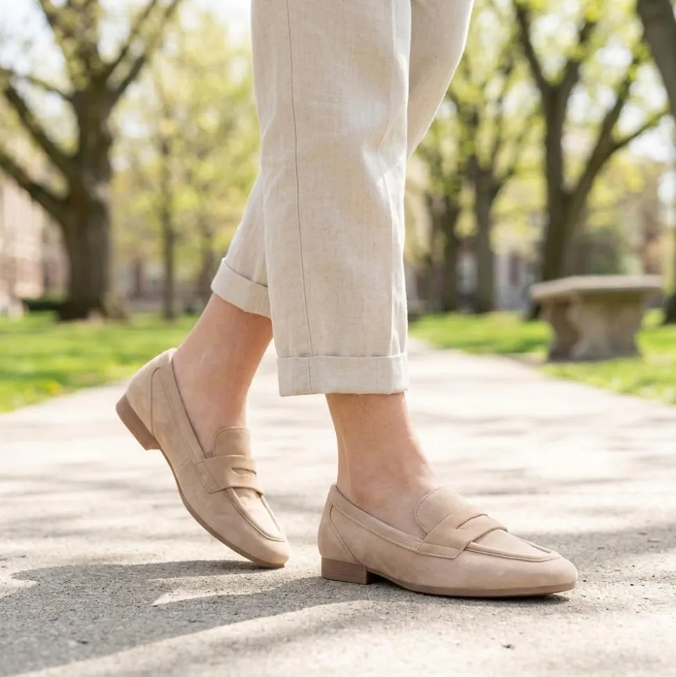 Gabor Wide Fit Leather Heeled Loafers - Caramel