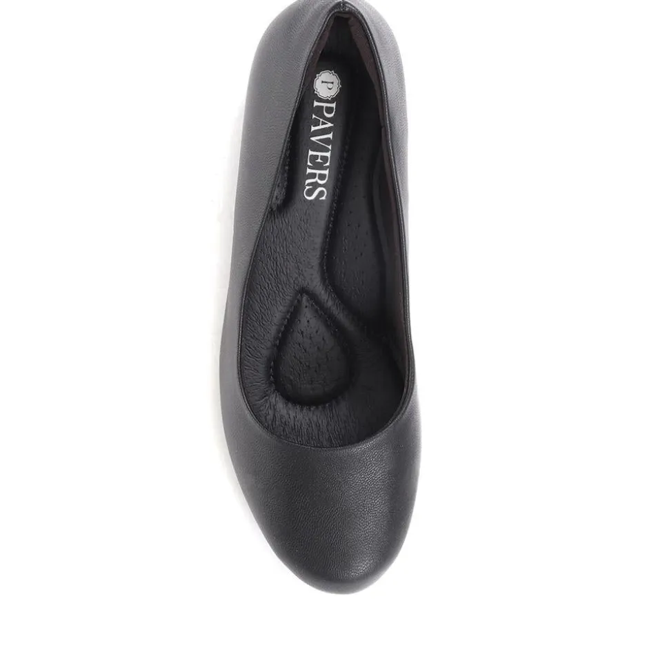 Heeled Court Shoes - Black