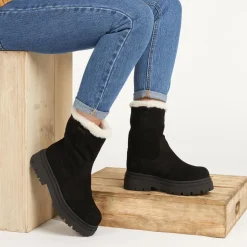 Isabetta Chunky Suede Boots - Black