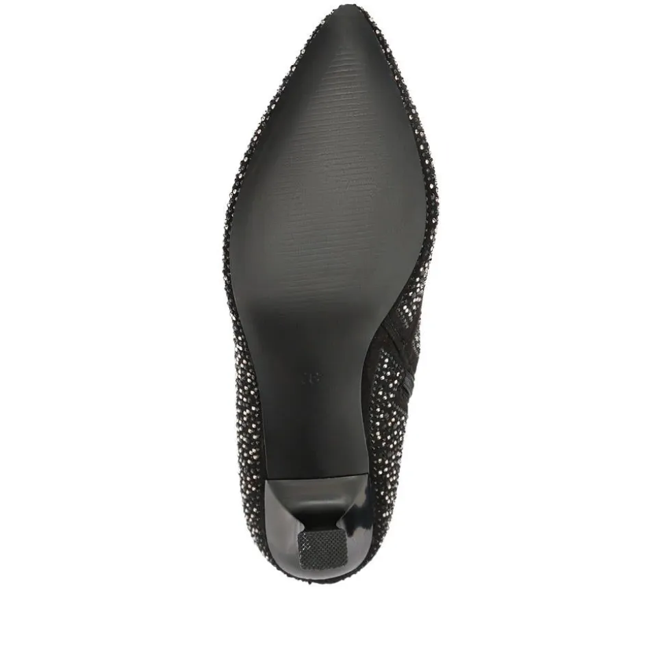 Kitten-Heeled Ankle Boots - Black