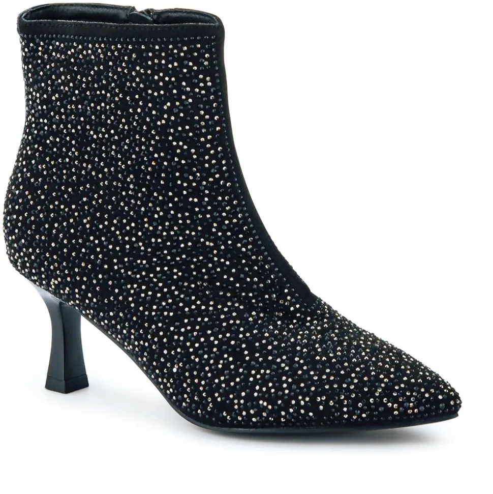 Kitten-Heeled Ankle Boots - Black