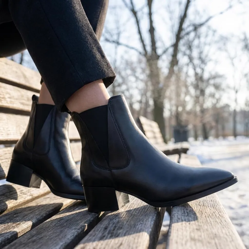 Kori Leather Blocked-Heeled Chelsea Boots - Black Leather