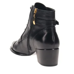 Kyndall Heeled Leather Boots - Black