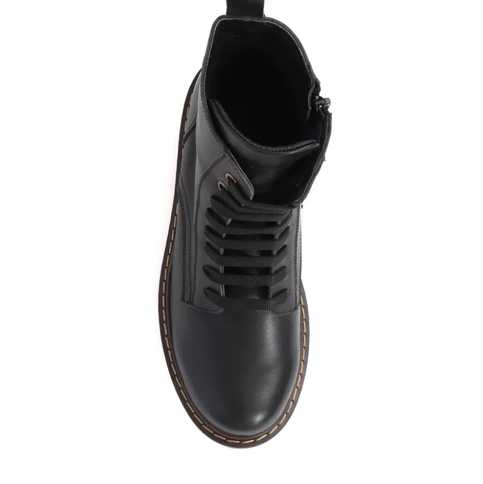 Lace-Up Leather Boots - Black