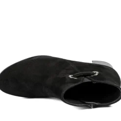 Leather Ankle Boots With Block Heel - Black