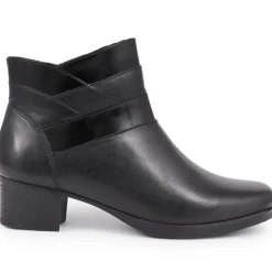 Leather Block-Heeled Ankle Boots - Black