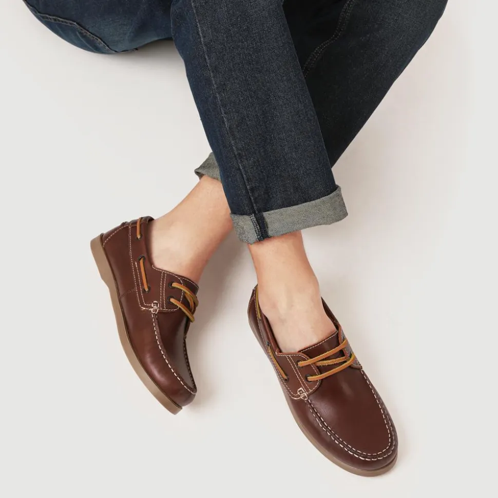 Leather Boat Shoes - Brown