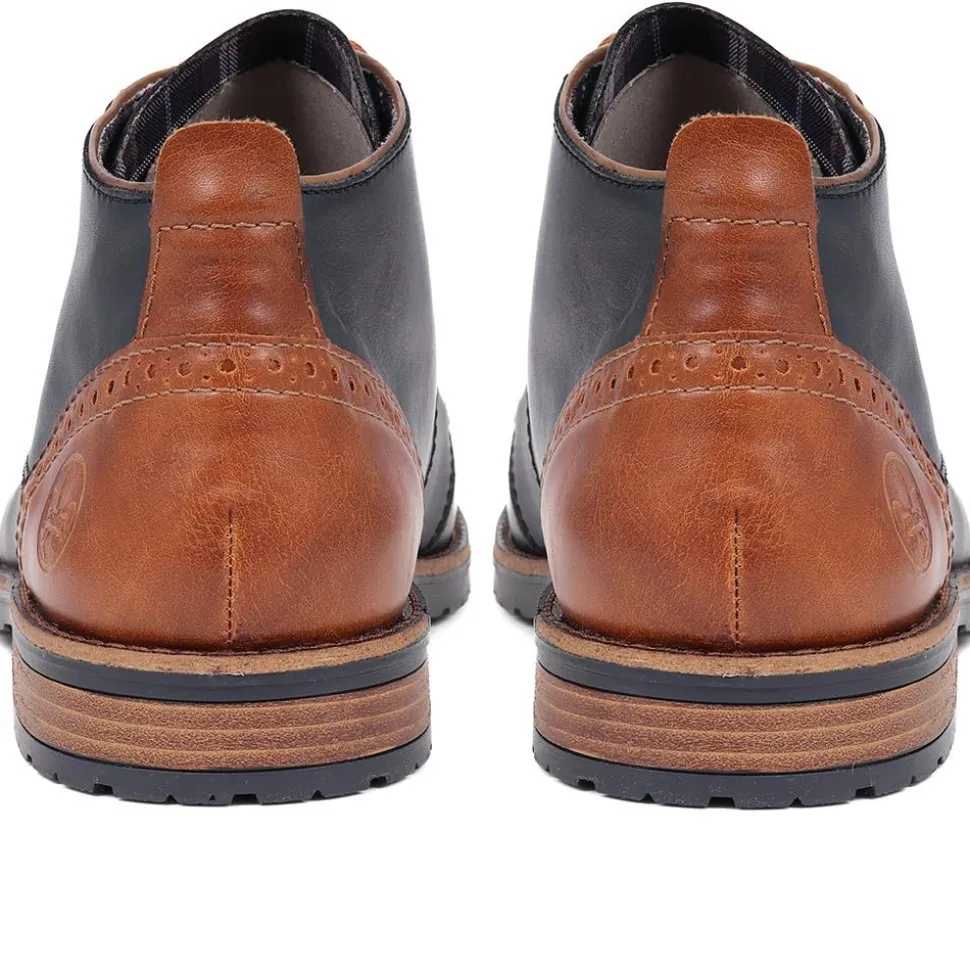 Leather Chukka Boots - Navy