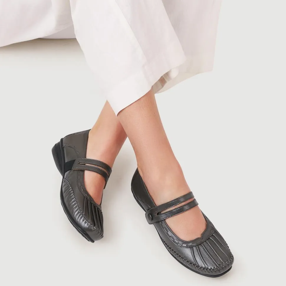 Leather Extra-Cushioned Mary Janes - Pewter