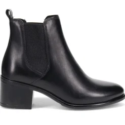 Leather Heeled Chelsea Boots - Black