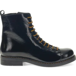 Leather Lace-Up Ankle Boots - Black