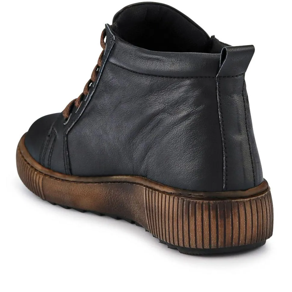 Leather Lace-Up Boots - Black