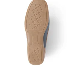 Leather Moccasins - Navy Tan