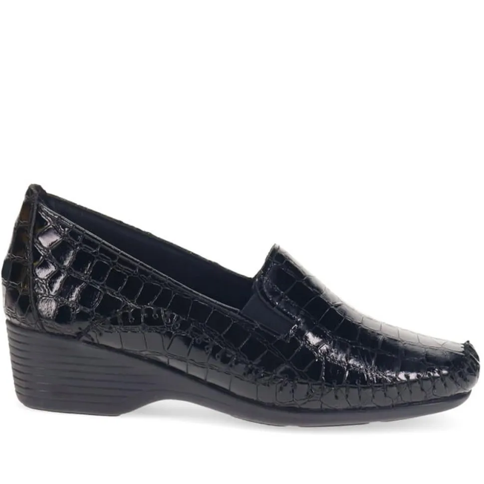 Leather Slip-On Heeled Shoes - Black Croc