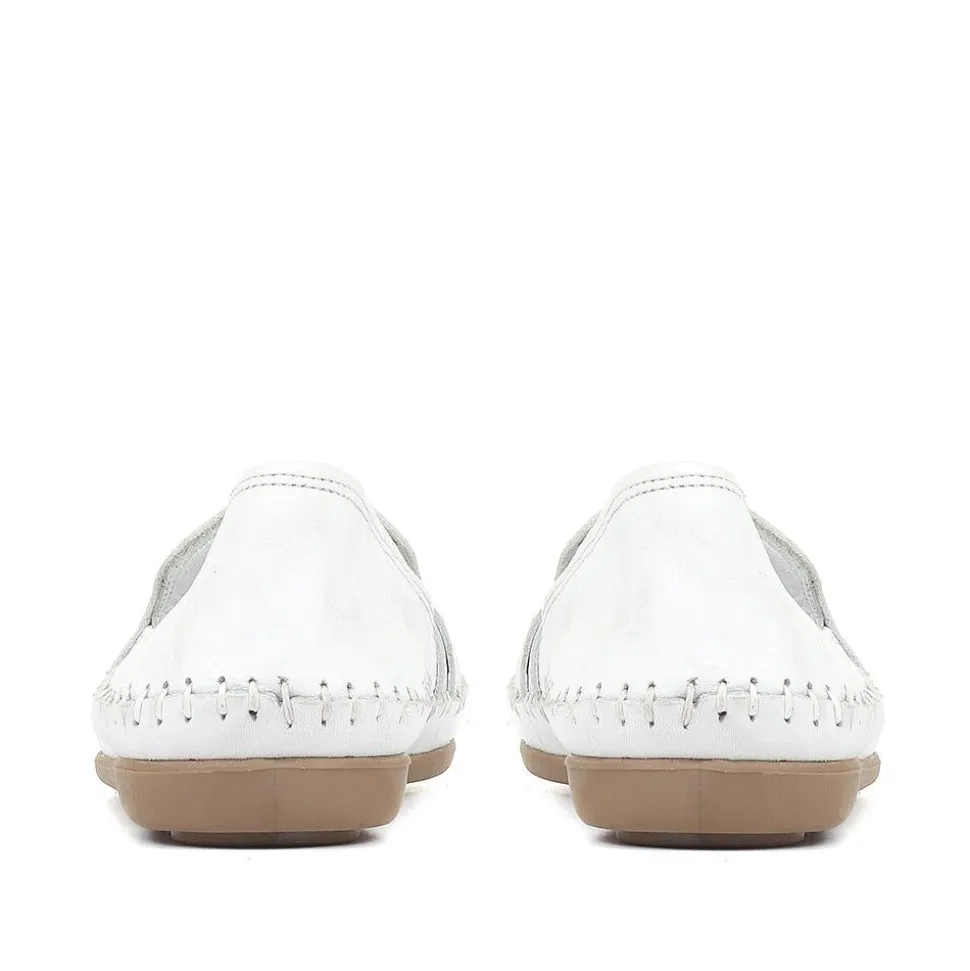Leather Slip-On Pumps - White