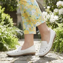 Leather Slip-On Pumps - White