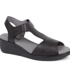 Leather Wedge Sandals - Black