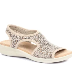Leopard Print Pull-On Sandals - Leopard