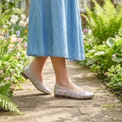 Lightweight Ballet Flats - Multi