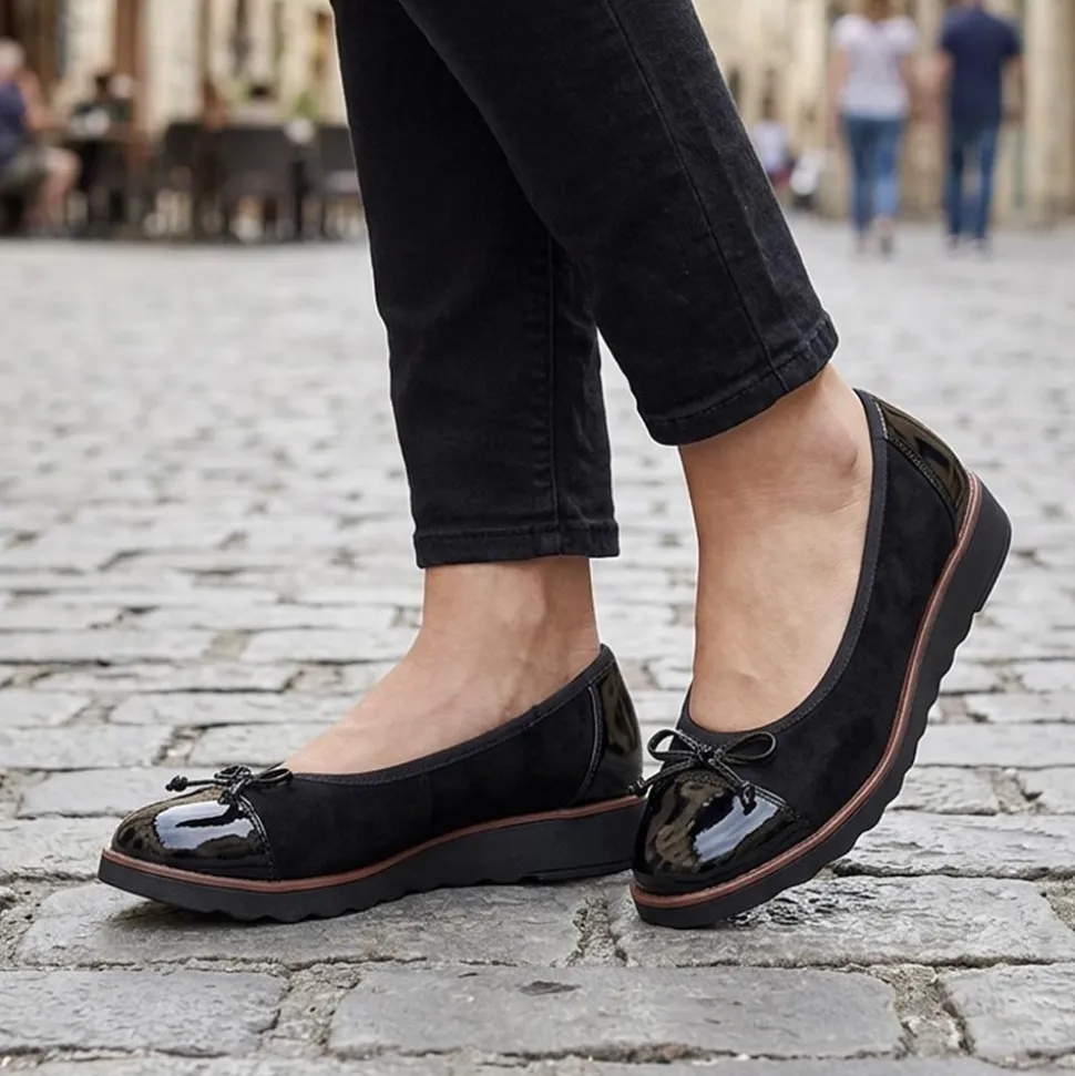 Lightweight Ballet Pumps - Black-Black Patent