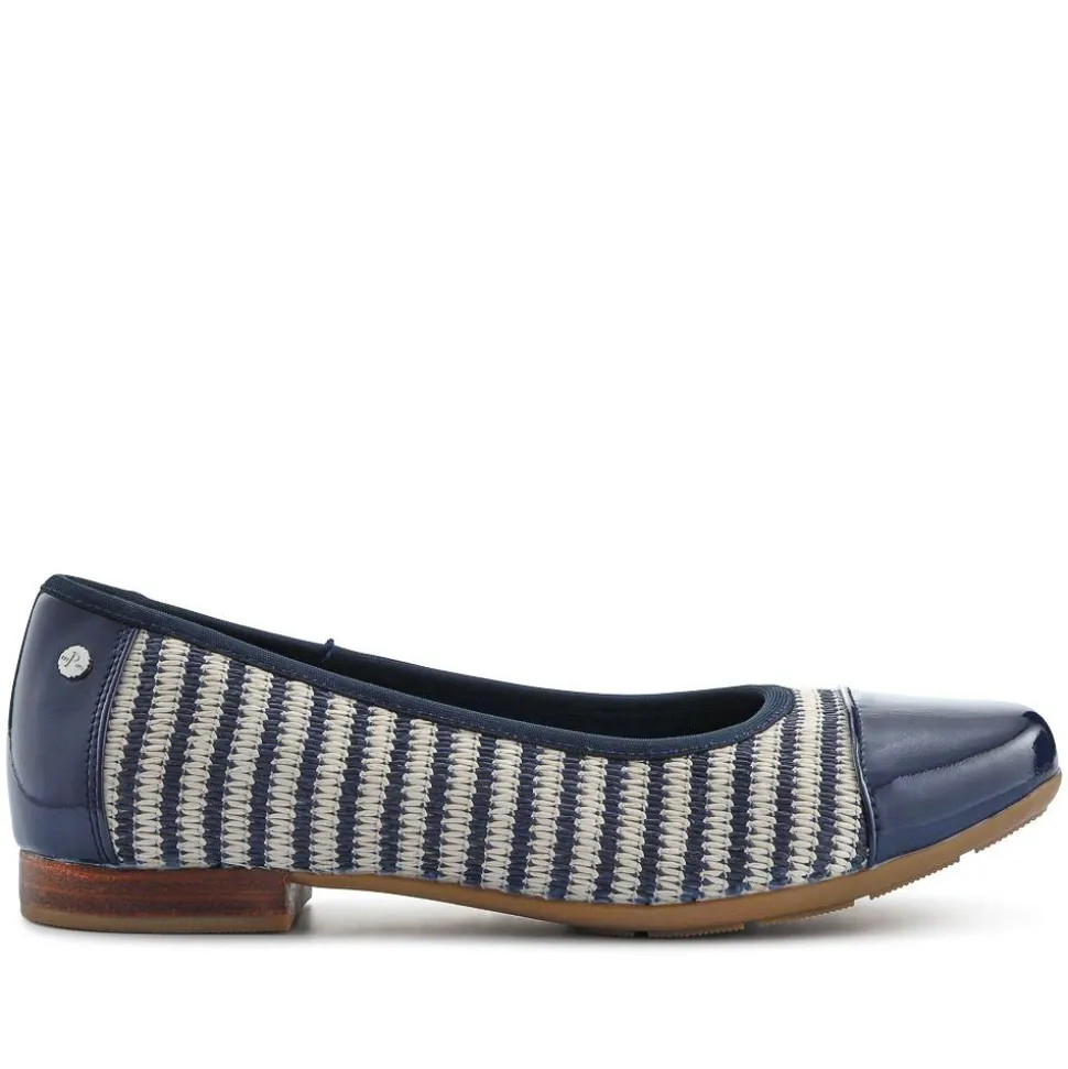 Lightweight Two-Tone Pumps - Navy-White
