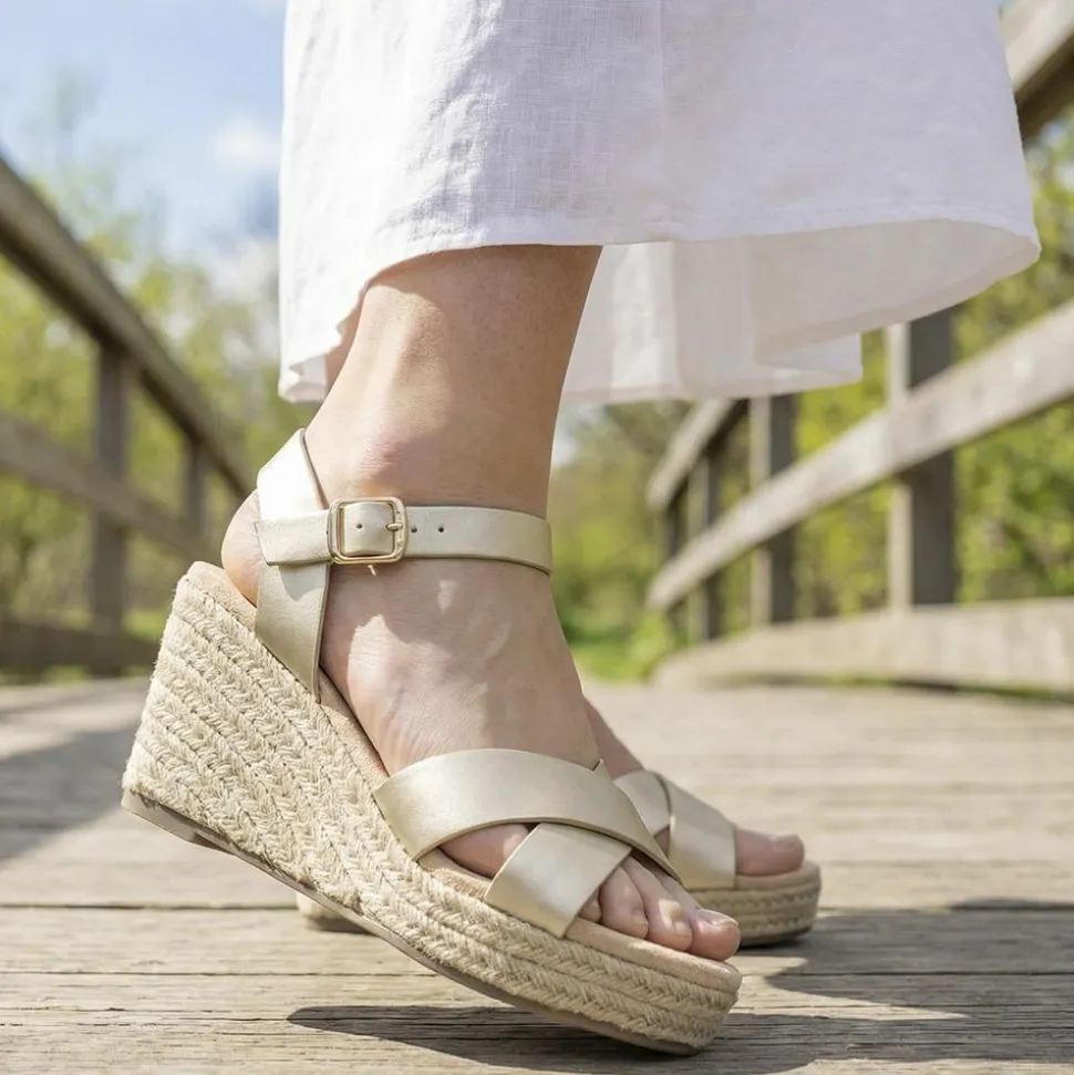 Lightweight Wedge Espadrilles - Gold