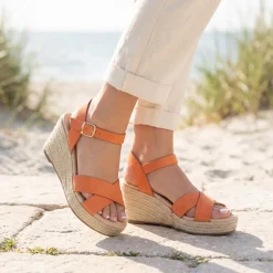 Lightweight Wedge Espadrilles - Orange