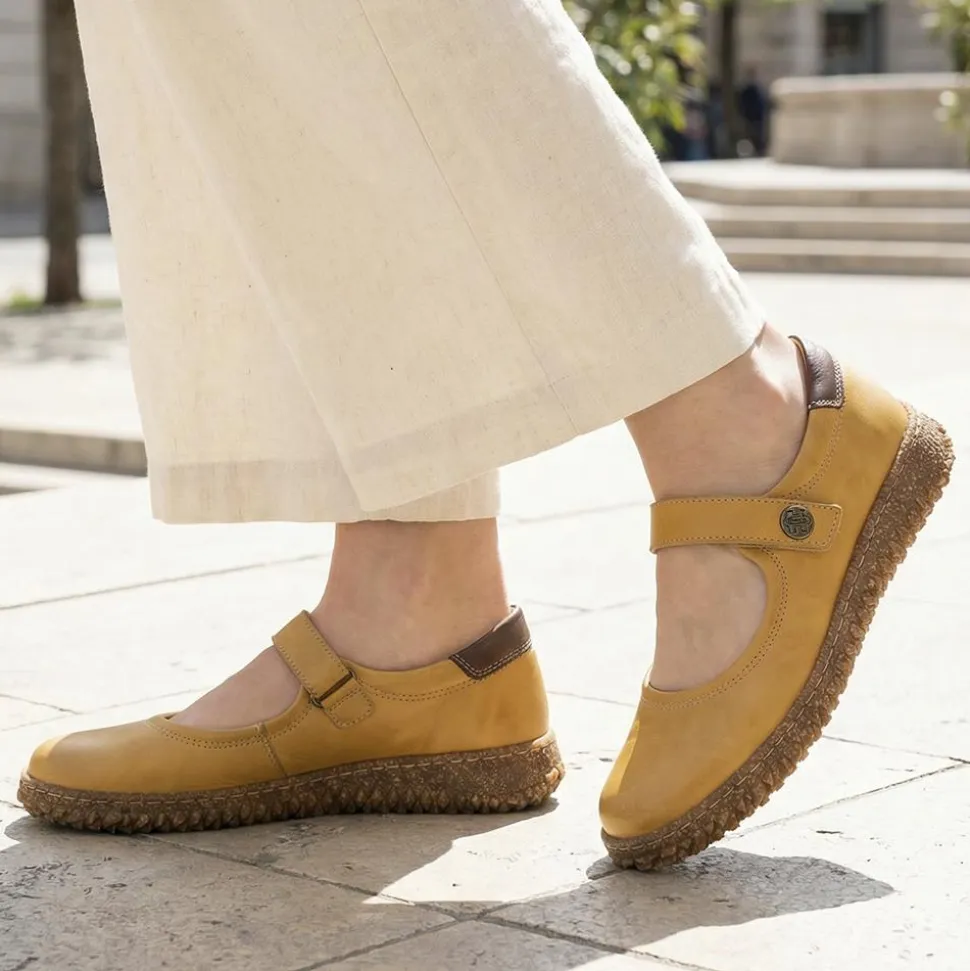 Loretta Leather Mary Janes - Mustard