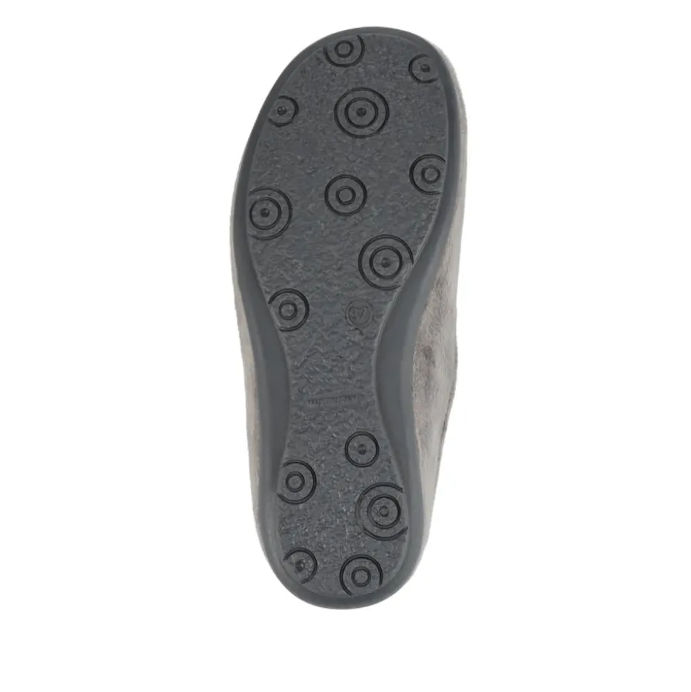 Luxury PomPom Slippers - Grey