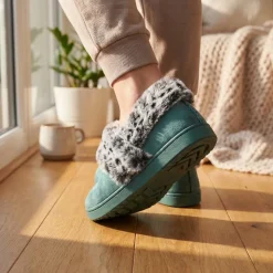 Luxury Velour Cushioned Slippers - Teal