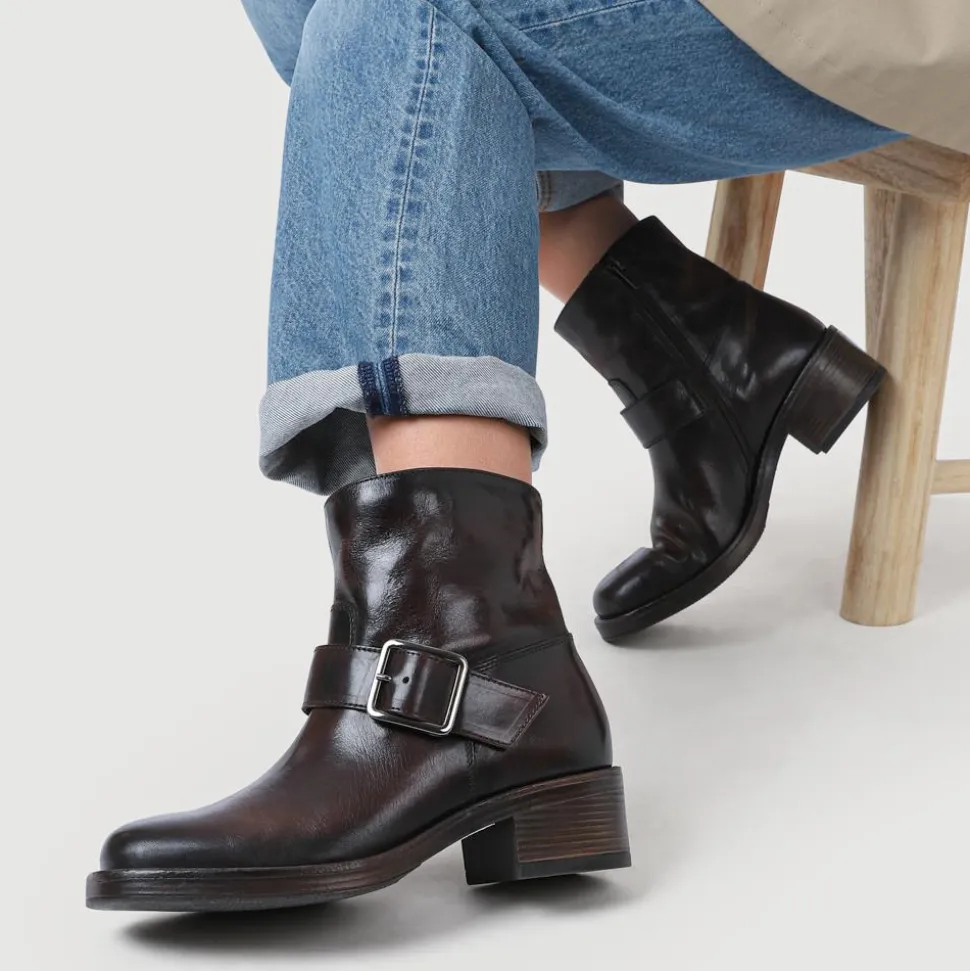 Madonna Chunky Leather Ankle Boots - Dark Brown