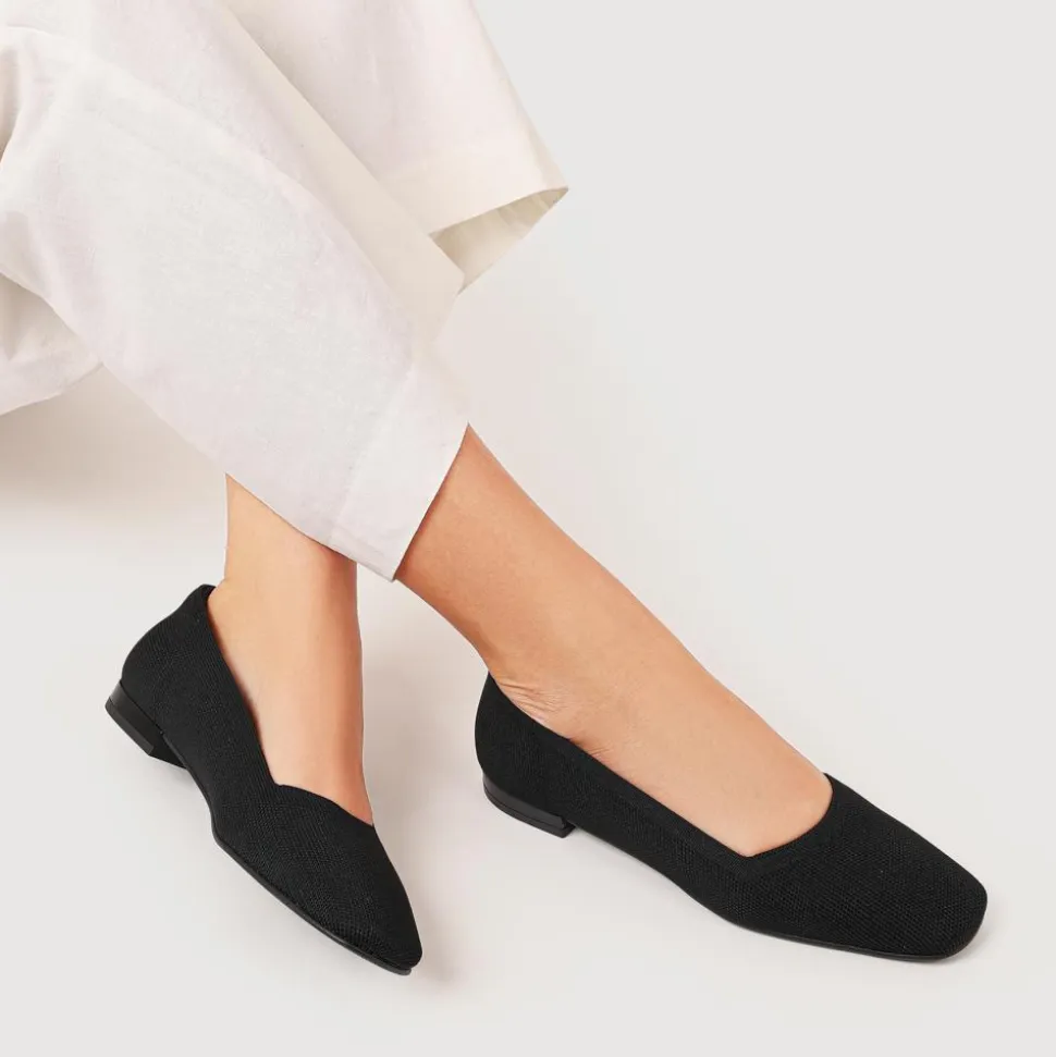 Olenka Casual Box-Toe Pumps - Black