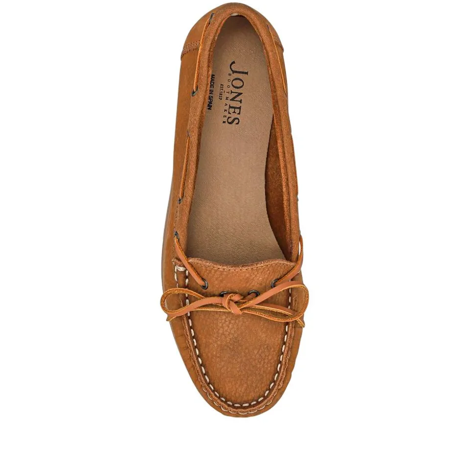 Penella Hand-Stitched Leather Moccasins - Tan