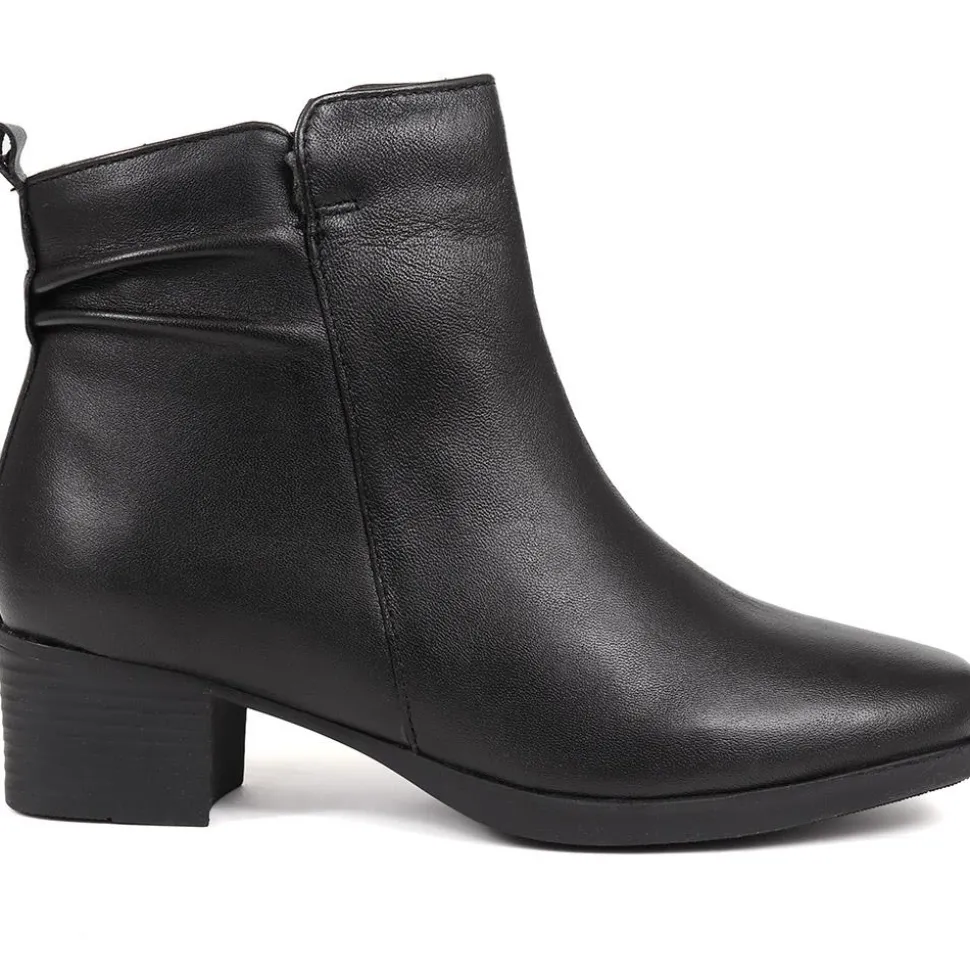 Polished Leather Heeled Ankle Boots - Black