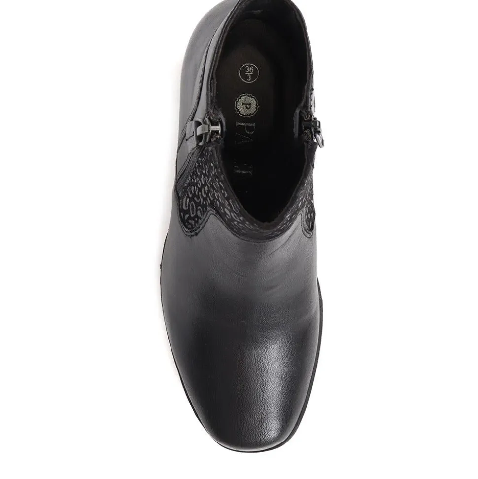 Polished Leather Heeled Ankle Boots - Black
