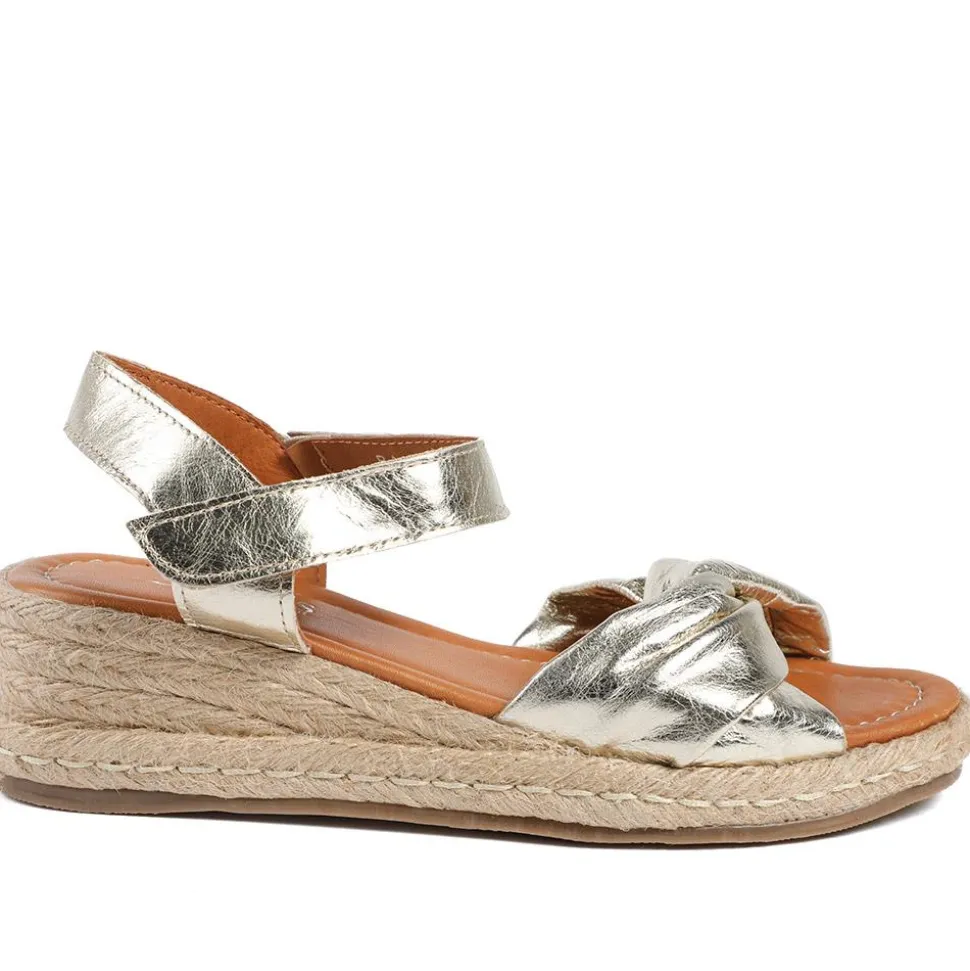 Randine Adjustable Fasten Leather Espadrilles - Gold