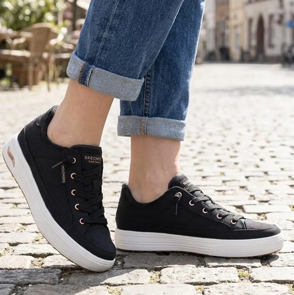 Skechers Arch Fit Arcade Lace Up Trainers - Black
