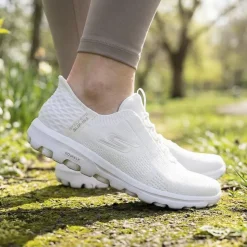 Skechers Slip-ins: GO WALK Travel - Milan - White