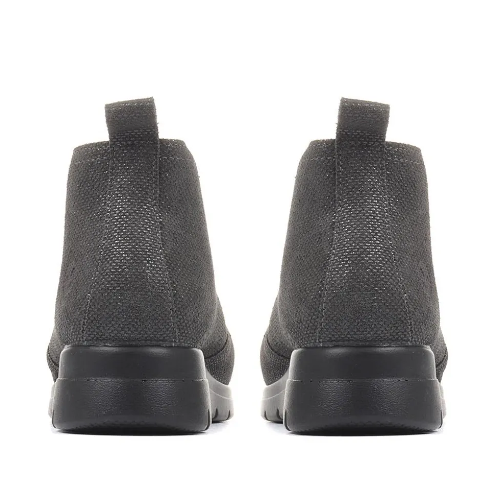 Slip-On Chelsea Boots - Grey