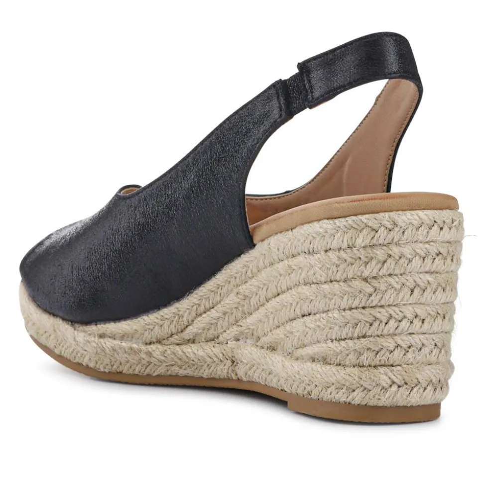 Slip-On Espadrilles - Black