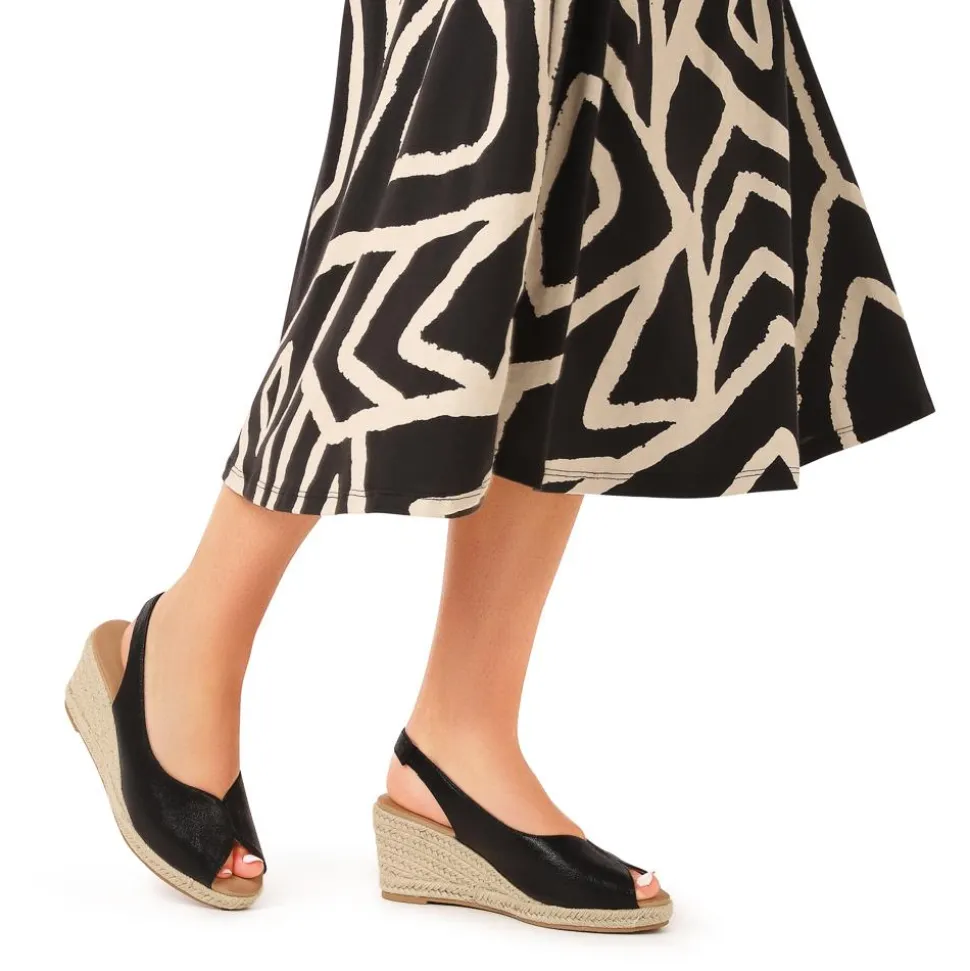 Slip-On Espadrilles - Black
