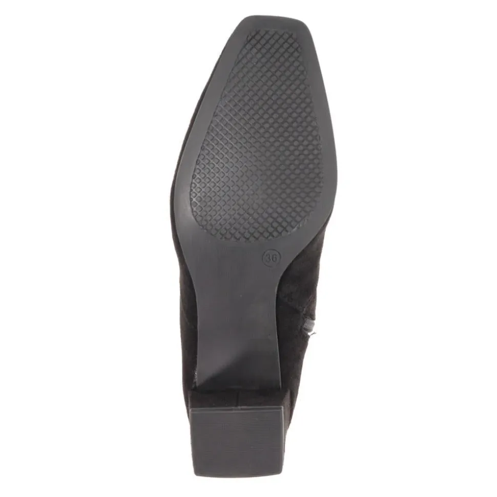 Smart Block-Heeled Ankle Boots - Black
