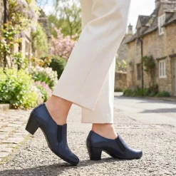 Smart Block Heel Leather Slip On Shoes - Navy