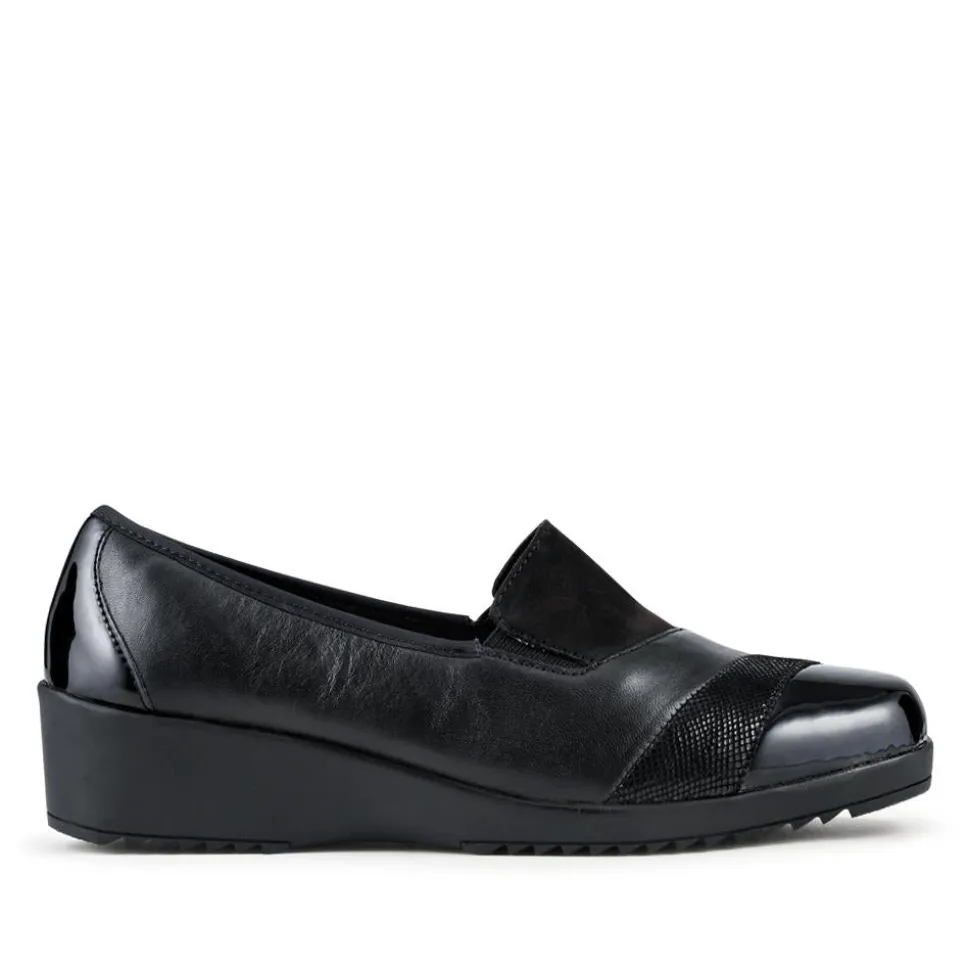 Smart Leather Slip-On Shoes - Black