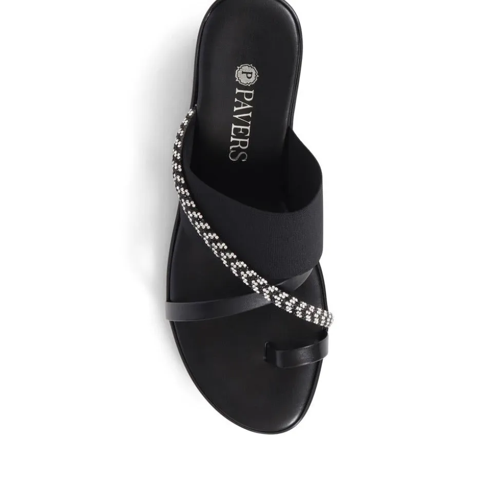 Smart Toe Post Sandals - Black